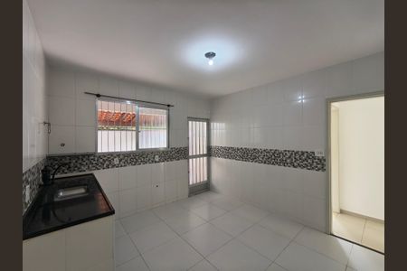 Casa de condomínio para alugar com 90m², 3 quartos e 3 vagas