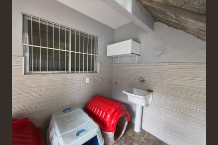 Casa de condomínio para alugar com 90m², 3 quartos e 3 vagas