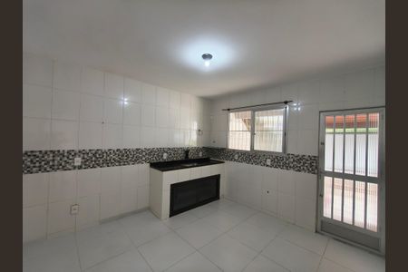 Casa de condomínio para alugar com 90m², 3 quartos e 3 vagas
