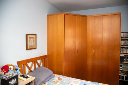 Casa à venda com 160m², 5 quartos e 2 vagas Casa à venda com 160m², 5 quartos e 2 vagasQuarto 3