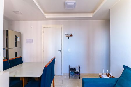 Sala de apartamento para alugar com 2 quartos, 40m² em Bonsucesso, Rio de Janeiro