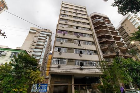 Apartamento à venda com 48m², 1 quarto e 1 vagaFachada
