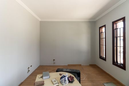 Casa para alugar com 150m², 3 quartos e 2 vagasSuíte 