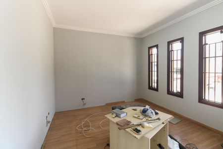 Casa para alugar com 150m², 3 quartos e 2 vagasSuíte 