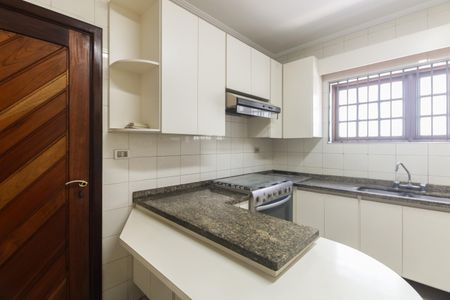 Casa para alugar com 150m², 3 quartos e 2 vagasCozinha 