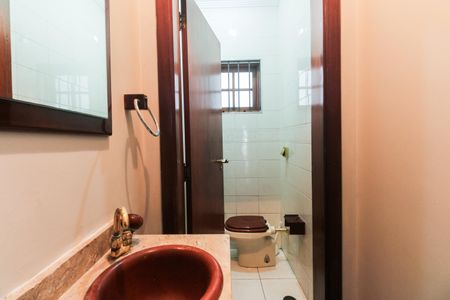 Casa para alugar com 150m², 3 quartos e 2 vagasLavabo 