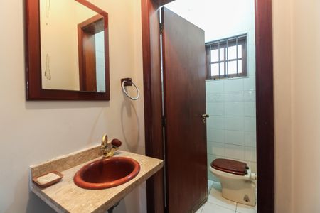 Casa para alugar com 150m², 3 quartos e 2 vagasLavabo 