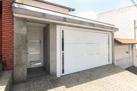 Casa para alugar com 150m², 3 quartos e 2 vagasFachada 