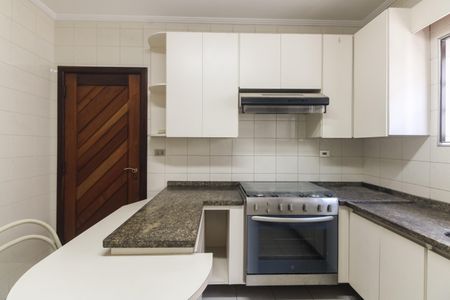 Casa para alugar com 150m², 3 quartos e 2 vagasCozinha 