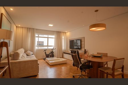 Apartamento à venda com 189m², 3 quartos e 2 vagas Apartamento à venda com 189m², 3 quartos e 2 vagasSala
