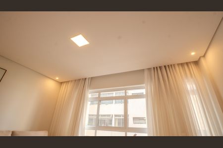 Sala de apartamento à venda com 3 quartos, 189m² em Aclimação, São Paulo