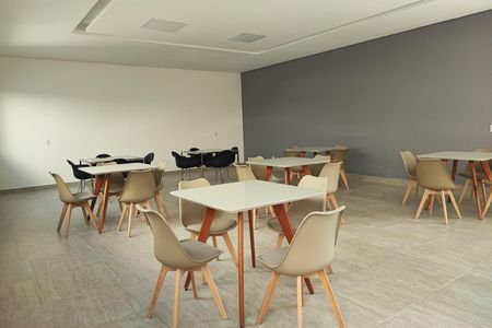 Apartamento à venda com 56m², 2 quartos e 1 vaga Apartamento à venda com 56m², 2 quartos e 1 vagaÁrea comum - Salão de festas