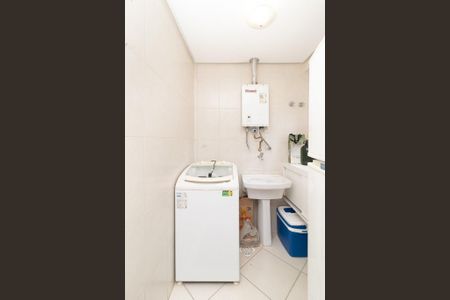Apartamento para alugar com 77m², 3 quartos e 1 vagaÁrea de Serviço 