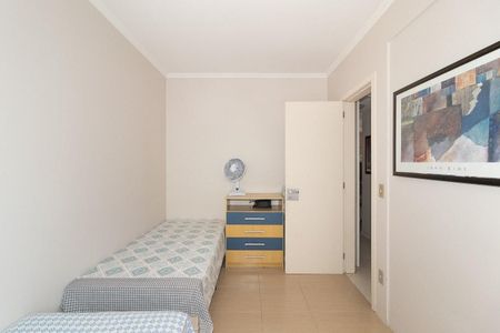 Apartamento para alugar com 77m², 3 quartos e 1 vagaQuarto 2