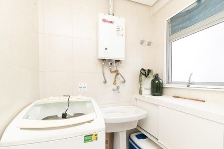 Apartamento para alugar com 77m², 3 quartos e 1 vagaÁrea de Serviço 