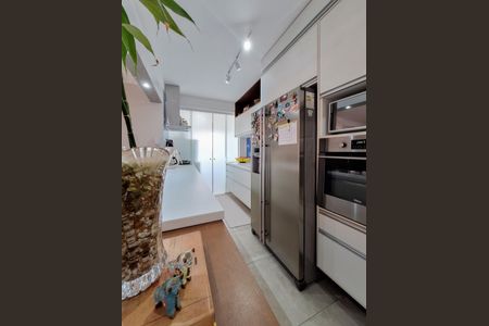 Apartamento à venda com 93m², 2 quartos e 2 vagas Apartamento à venda com 93m², 2 quartos e 2 vagasCozinha