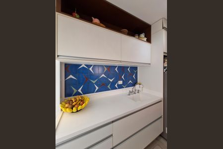 Apartamento à venda com 93m², 2 quartos e 2 vagas Apartamento à venda com 93m², 2 quartos e 2 vagasCozinha