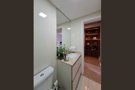 Apartamento à venda com 93m², 2 quartos e 2 vagas Apartamento à venda com 93m², 2 quartos e 2 vagasBanheiro