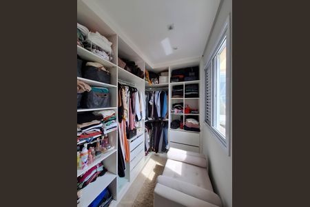 Apartamento à venda com 93m², 2 quartos e 2 vagas Apartamento à venda com 93m², 2 quartos e 2 vagasCloset Quarto 1