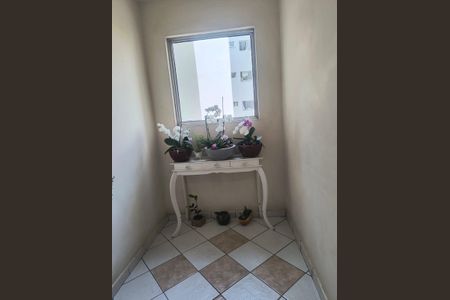 Sala de apartamento à venda com 3 quartos, 68m² em Jardim Pinheiros, São Paulo
