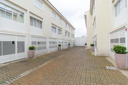 Casa de condomínio à venda com 112m², 3 quartos e 3 vagas Casa de condomínio à venda com 112m², 3 quartos e 3 vagasÁrea comum