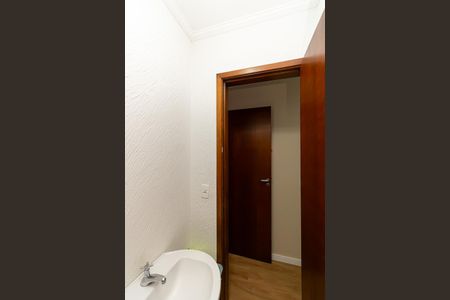 Casa de condomínio à venda com 112m², 3 quartos e 3 vagas Casa de condomínio à venda com 112m², 3 quartos e 3 vagasBanheiro da Suíte