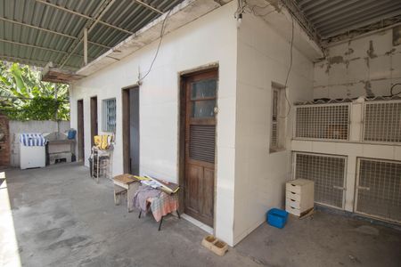 Casa para alugar com 180m², 4 quartos e 2 vagasQuintal