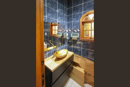 Casa para alugar com 285m², 3 quartos e 3 vagas Casa para alugar com 285m², 3 quartos e 3 vagasLavabo