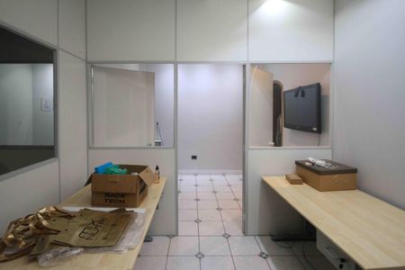 Casa para alugar com 285m², 3 quartos e 3 vagas Casa para alugar com 285m², 3 quartos e 3 vagasEscritório