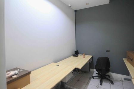 Casa para alugar com 285m², 3 quartos e 3 vagas Casa para alugar com 285m², 3 quartos e 3 vagasEscritório