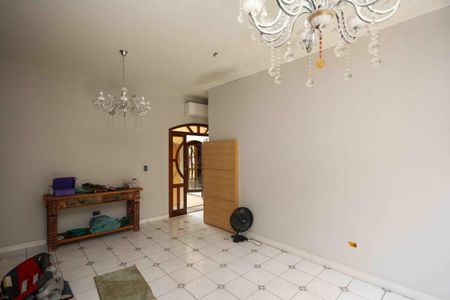 Sala de casa para alugar com 3 quartos, 285m² em São Lucas, São Paulo