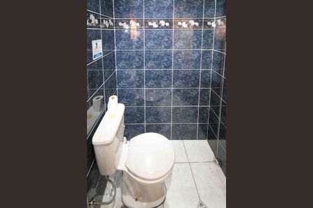 Casa para alugar com 285m², 3 quartos e 3 vagas Casa para alugar com 285m², 3 quartos e 3 vagasLavabo