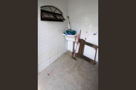 Casa para alugar com 285m², 3 quartos e 3 vagas Casa para alugar com 285m², 3 quartos e 3 vagasÁrea de Serviço