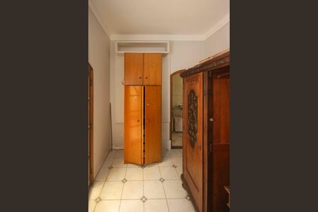 Casa para alugar com 285m², 3 quartos e 3 vagas Casa para alugar com 285m², 3 quartos e 3 vagasSuite 01