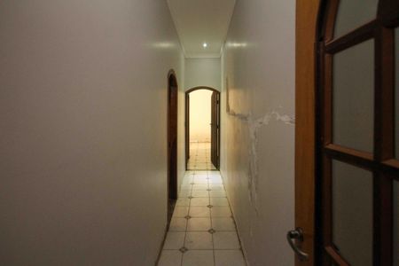 Casa para alugar com 285m², 3 quartos e 3 vagas Casa para alugar com 285m², 3 quartos e 3 vagasCorredor