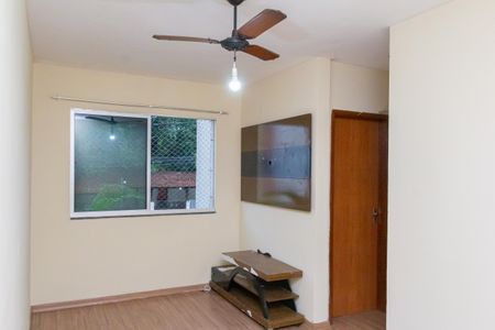 Sala de apartamento para alugar com 2 quartos, 48m² em Cosmos, Rio de Janeiro