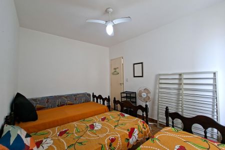 Quarto de apartamento para alugar com 1 quarto, 50m² em Vila Caiçara, Praia Grande