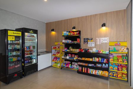 Apartamento para alugar com 24m², 1 quarto e sem vaga Apartamento para alugar com 24m², 1 quarto e sem vagaMini Mercado