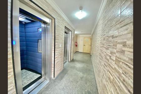 Área externa de apartamento para alugar com 2 quartos, 59m² em Guaianases, São Paulo