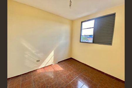 Quarto de apartamento para alugar com 2 quartos, 59m² em Guaianases, São Paulo