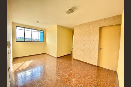 Sala de apartamento para alugar com 2 quartos, 59m² em Guaianases, São Paulo