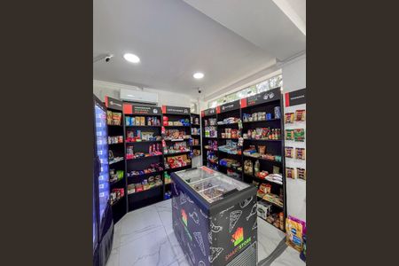 Apartamento à venda com 51m², 2 quartos e 1 vagaMercado