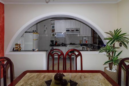 Casa para alugar com 150m², 3 quartos e 2 vagasCozinha