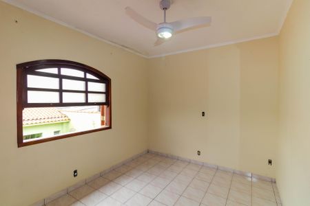 Casa para alugar com 150m², 3 quartos e 2 vagasQuarto 3
