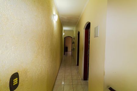 Casa para alugar com 150m², 3 quartos e 2 vagasCorredor dos Quartos