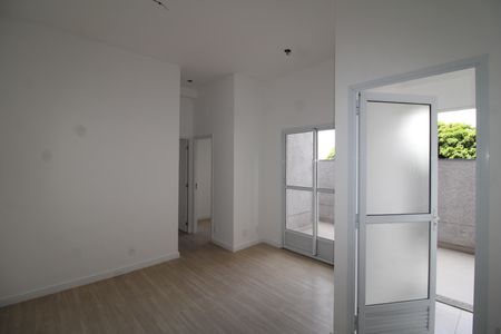 Apartamento para alugar com 53m², 2 quartos e 1 vagaSala / Cozinha