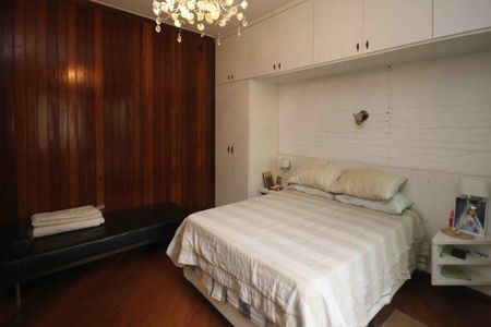 Casa para alugar com 215m², 2 quartos e 3 vagas Casa para alugar com 215m², 2 quartos e 3 vagasSuite