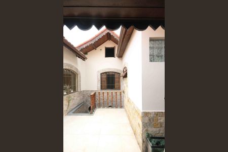 Casa para alugar com 215m², 2 quartos e 3 vagas Casa para alugar com 215m², 2 quartos e 3 vagasEspaço Gourmet