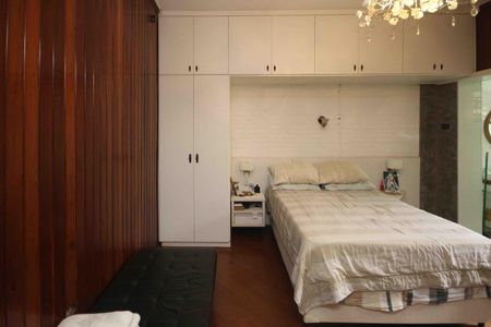 Casa para alugar com 215m², 2 quartos e 3 vagas Casa para alugar com 215m², 2 quartos e 3 vagasSuite