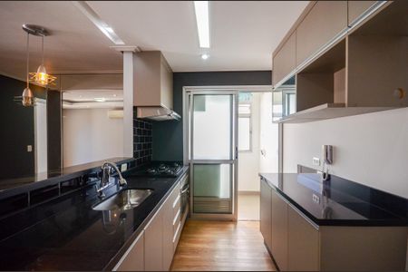 Apartamento à venda com 55m², 2 quartos e 1 vaga Apartamento à venda com 55m², 2 quartos e 1 vagaCozinha